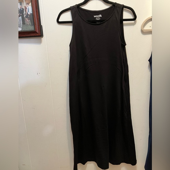 XS Long black Camellia Tank Dress - Picture 2 of 3